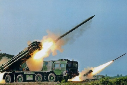 Anterior deputații Alexandr Cernovolenko, Valentin Koroliuk și Sergey Kaplin au înregistrat un proiect de lege privind denunțarea Tratatului de neproliferare a armelor nucleare.
