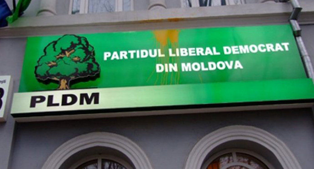 Liberal-democraţii deocamdată nu participă la negocierile de formare a noii alianţe, care vor demara vineri.