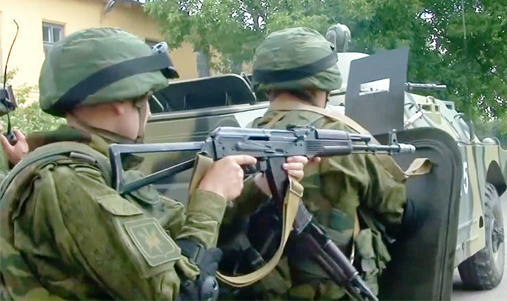 С российскими военнослужащими в Приднестровье проведено занятие по противодействию терроризму.