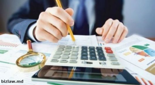 Moldovenii preferă să sprijine financiar cultele religioase. Foto: bizlaw.md