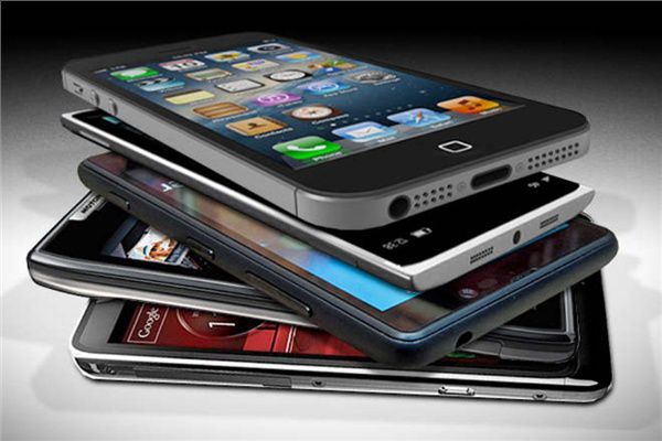 При желании производители смартфонов или компьютеров могут встроить чип в свои устройства.