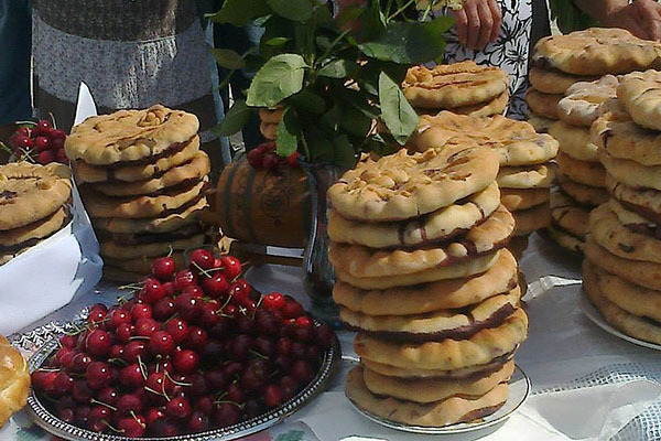 Фестиваль направлен на продвижение народных традиций и национальной кухни.
