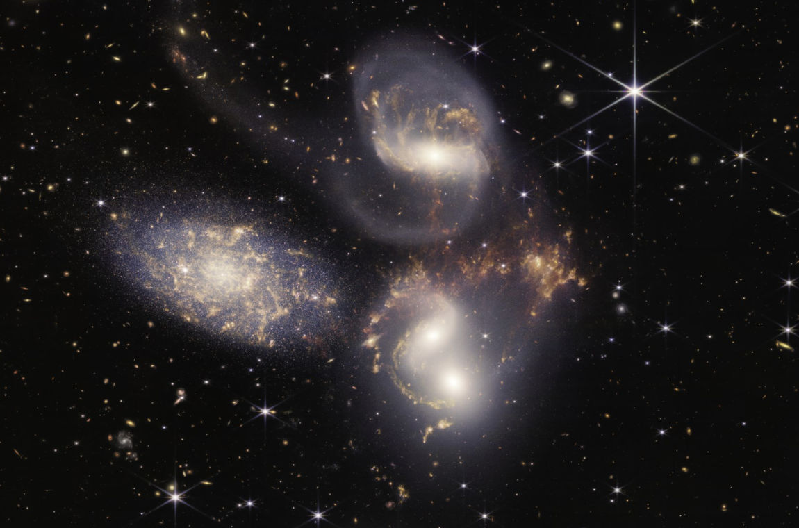 O undă de șoc puternică, provocată de o coliziune galactică, a ajuns pe Pământ.