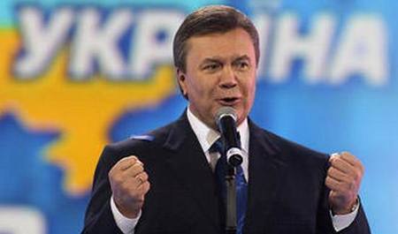 Preşedintele Ucrainei, Victor Ianukovici, l-a telefonat pe şeful Comisiei Europene, Jose Manuel Barroso.