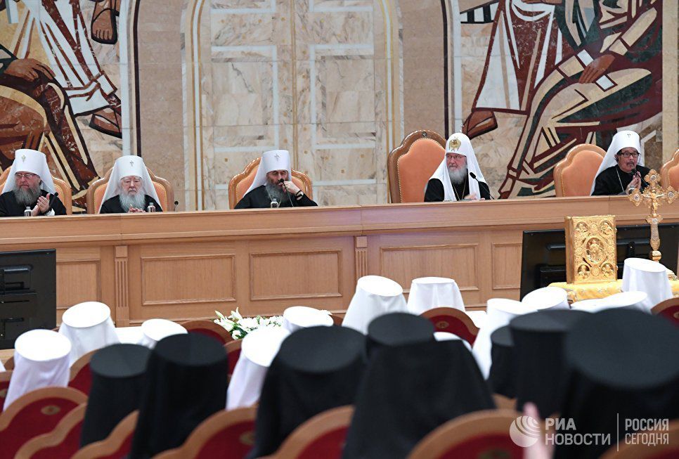 РПЦ впервые официально признала независимый статус Украинской церкви.