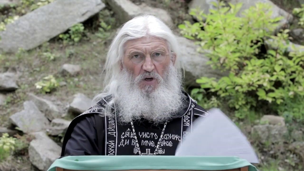 Лишенного сана схиигумена оштрафовали за отрицание COVID-19.