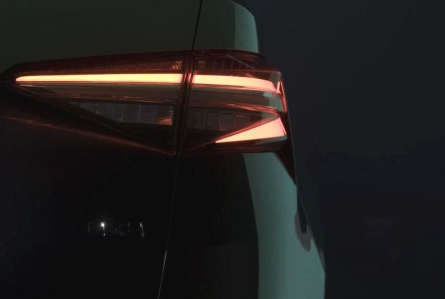 Skoda показала на видео новый кроссовер Kodiaq.