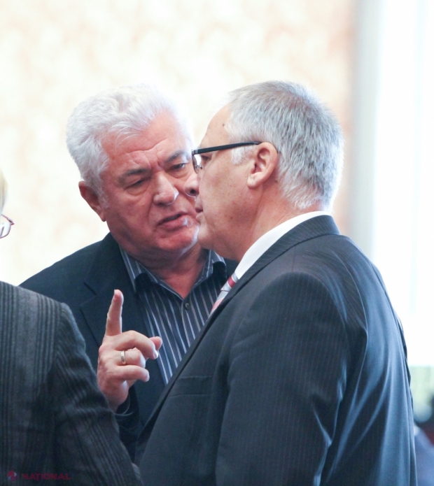 „Eu aveam un rating de 70% atunci când am plecat din funcția de președinte. Actualul președinte are un rating de 2-3 procente”, a comparat comunistul.