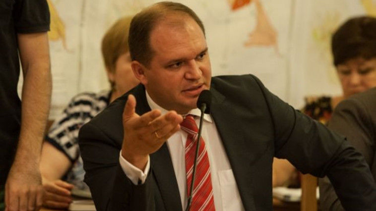 Purtătorul de cuvânt al preşedintelui Igor Dodon va fi actualul consilier municipal, Ion Ceban. Foto: adevarul.ro