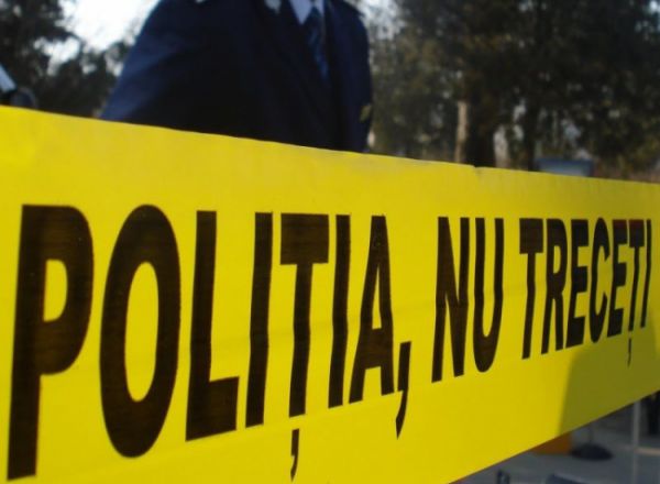 Peresecina: Lovit de maşină. Un bărbat a murit în drum spre spital