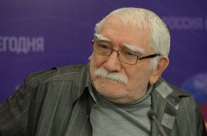 Состояние артиста Армена Джигарханяна оценивается как тяжелое. Фото: РИА Новости