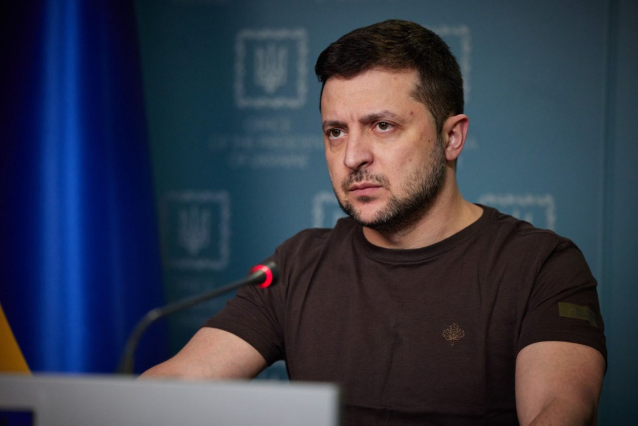 Зеленский: Украина отстроится, а Россия и в дальнейшем останется искалеченной.