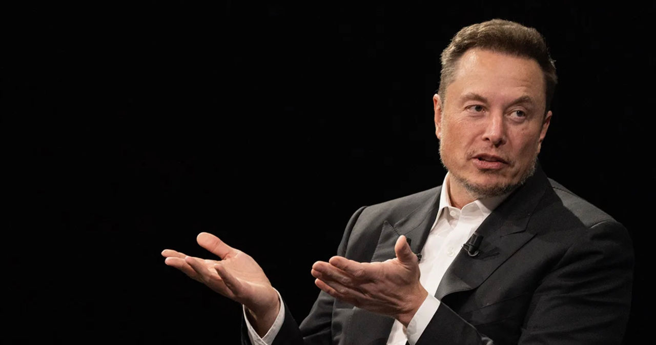 Musk a lansat un sondaj pentru alegerea numelui de cod al generatorului video Grok Imagine.