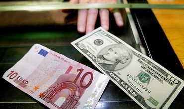Курс евро и доллара растет по отношению к лею.