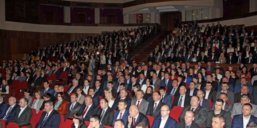 Вынесено 15 решений о санкционировании 12 прокуроров.