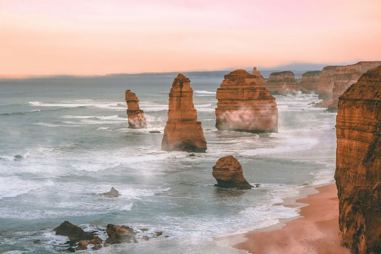 Un ciclon din Australia, redenumit din cauza coincidenței cu numele prim-ministrului.