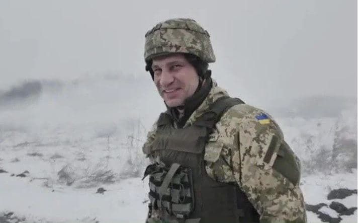 Кличко начинает подготовку к обороне Киева с резервистами.