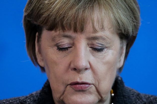 Susţinerea populară a cancelarului german Angela Merkel a scăzut la 46 la sută.