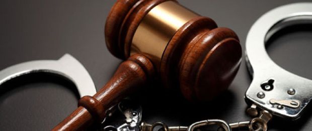 Polițiști cercetați penal pentru neglijență în serviciu. Foto simbol: clarkandclarklawgroup.com