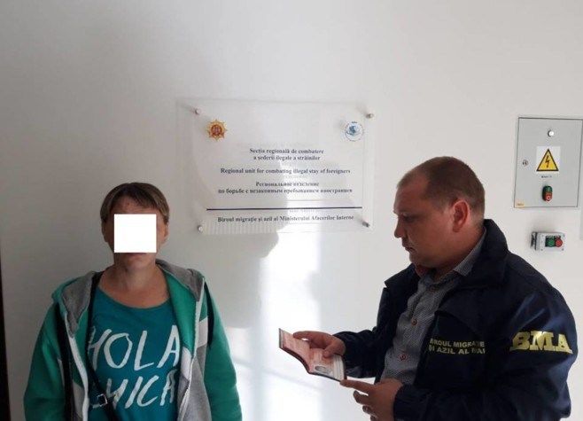Два иностранных гражданина незаконно пребывали на территории Молдовы.