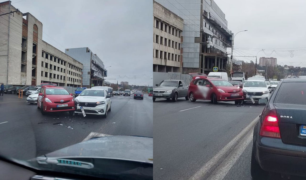 В столице произошло ДТП: столкнулись два автомобиля.
