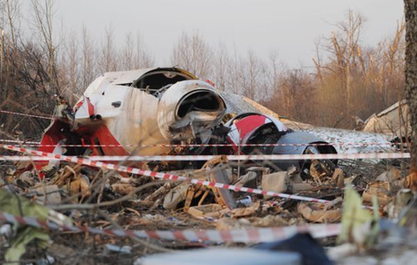 Польша вновь требует от России  вернуть обломки Ту-154 Качиньского.