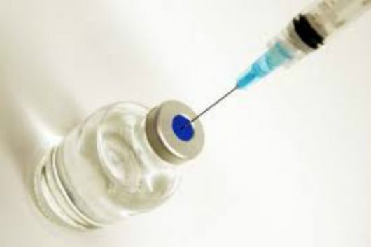 Mai mulţi funcţionari de rang înalt sunt implicaţi într-un scandal legat de vaccinuri în Bulgaria.
