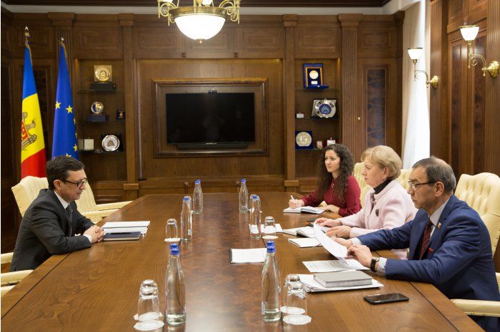 Спикер обсудила с главой НБМ рост небанковских кредитных компаний.
