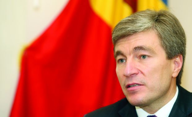 Carpov a atras atenţia asupra faptului că din partea stîngă a Nistrului se fac auzite opinii negative în legătură cu procesul de integrare europeană a Moldovei şi Ucrainei.