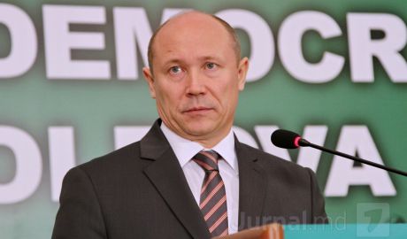 Исполняющий обязанности председателя ЛДПМ Валерий Стрелец.