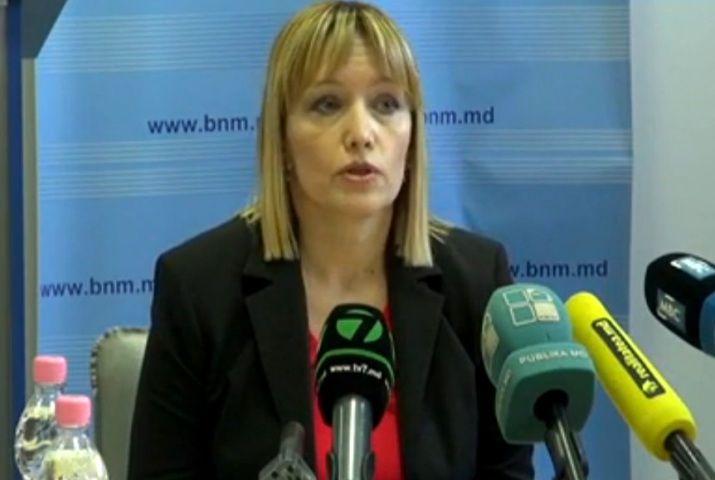 Она подчеркнула, что ситуацию усугубляет и спрос на валюту, почти в два раза превышающий предложение.   Фото: newsmoldova.md