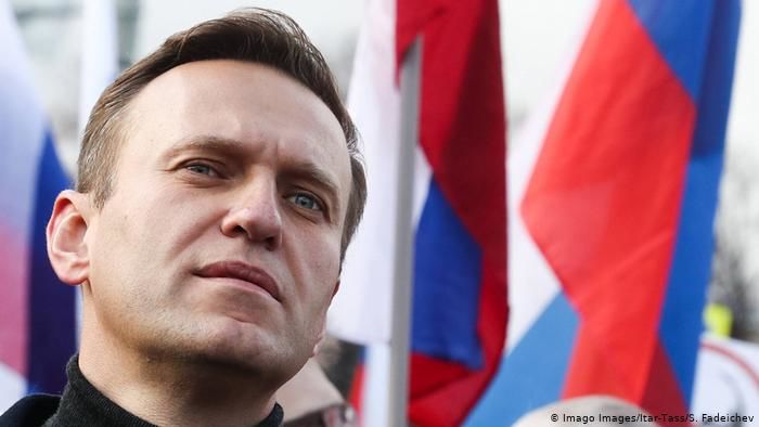 Генпрокуратура хочет допросить Навального в Германии.