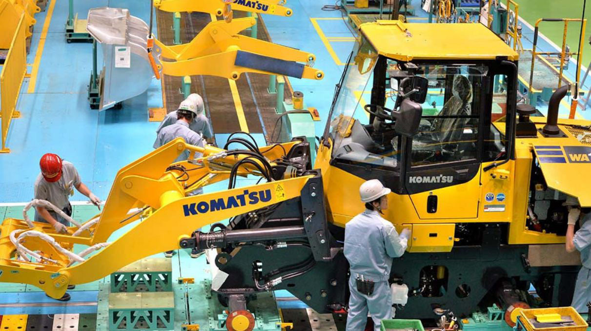 Компания Komatsu частично возобновила поставки в Украину.