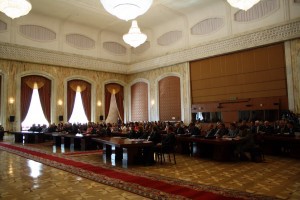 „Este dreptul fracținii Parlamentare. Anunț pauză de 30 de minute”, a declarat președintele Parlamentului.