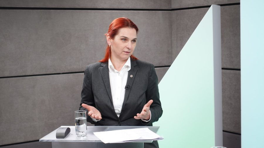 Глава МВД Анна Ревенко.