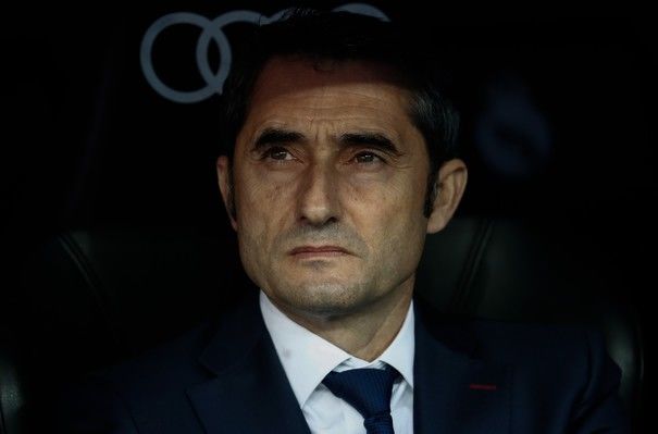 FC Barcelona a câştigat Supercupa Cataloniei după ce a învins Espanyol la loviturile de departajare.