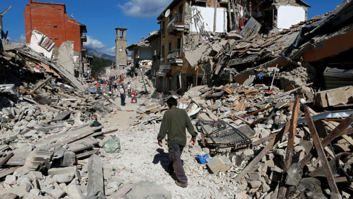 Italienii arată cu degetul către Guvern, considerat principalul responsabil de daunele surprinzătoare. 
