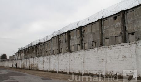 Tânărul care a violat fetiţa de doi ani la Căuşeni, condamnat la detenţie pe viaţă. Foto: jurnal.md