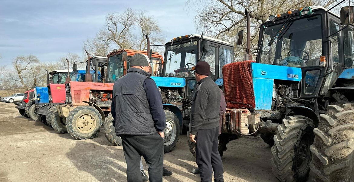 Минсельхоз провел встречу с фермерами и банками из-за невыдачи кредитов.