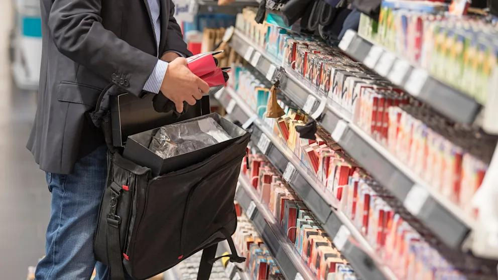 В Германии резко увеличилось число краж в магазинах: ущерб составляет уже миллиарды евро.