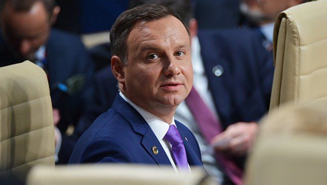 Дуда отменил уголовное наказание за обвинения Польши в Холокосте.