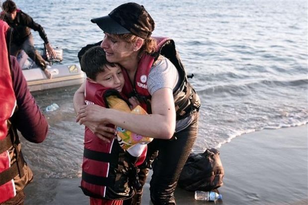 UNHCR a cerut Germaniei să permită reîntregirile familiale pentru toţi refugiaţii.