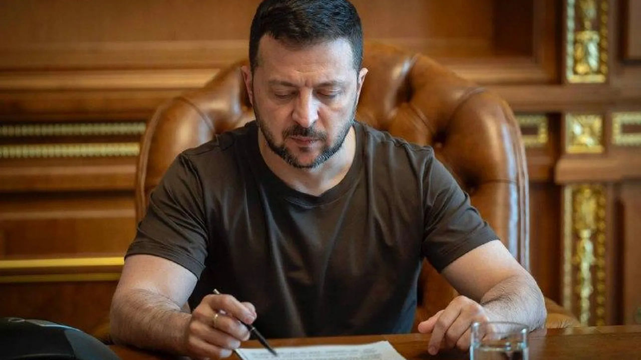 Президент Украины подписал закон о мобилизации заключенных.