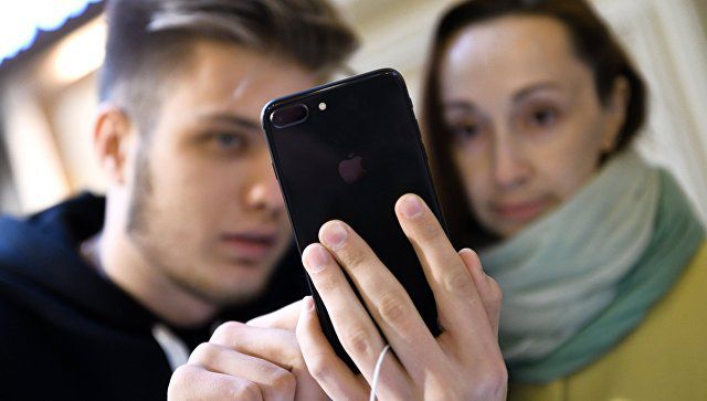 Калькулятор iOS 11 не справился со сложением простых чисел. Фото: ria.ru