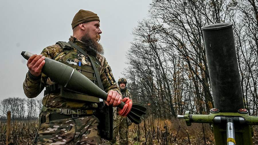 Болгария впервые отправит военную помощь Украине. 