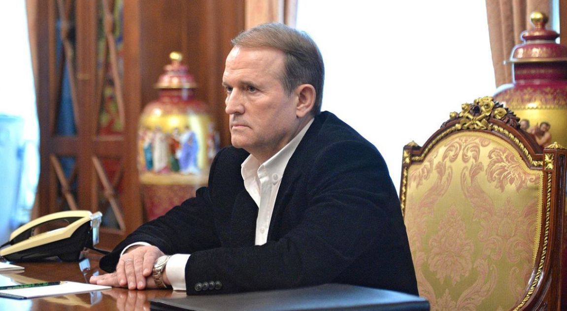 Медведчук рассказал о блокировке его счетов.