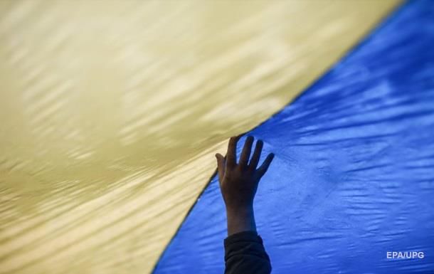 Более 59% украинцев считают политическую ситуацию напряженной.