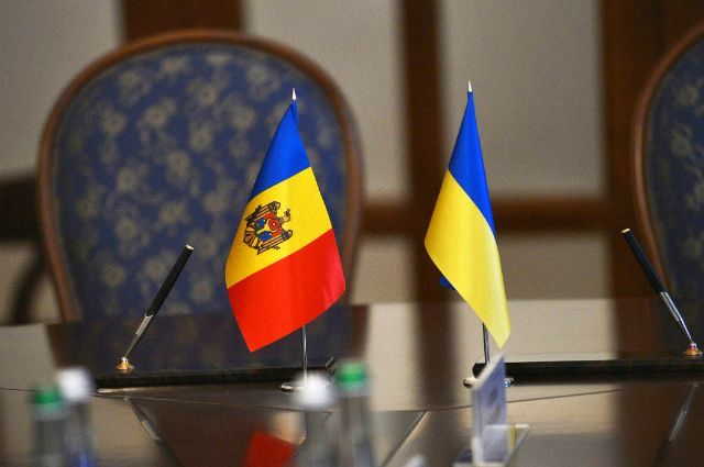 "Любые альтернативные варианты газоснабжения Молдовы, нежели с помощью „Газпрома“, будут стоить Кишиневу дороже", считает эксперт.