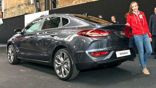 В Европе начались продажи «купеобразного» Hyundai i30 Fastback.