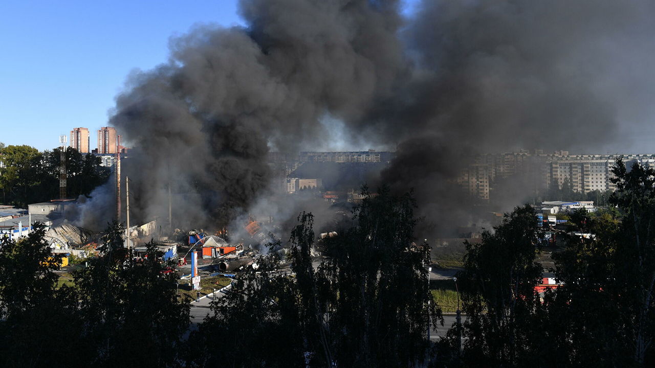Число пострадавших при пожаре в Новосибирске выросло до 24 человек.